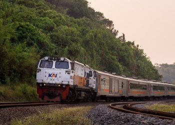 Jadwal Kereta Center Square Dan Harga Tiket Terbaru