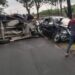 Kecelakaan Terjadi Di Jalan Siantar Parapat Antar Angkot Sinar Murni dan Mobil Kijang Innova.